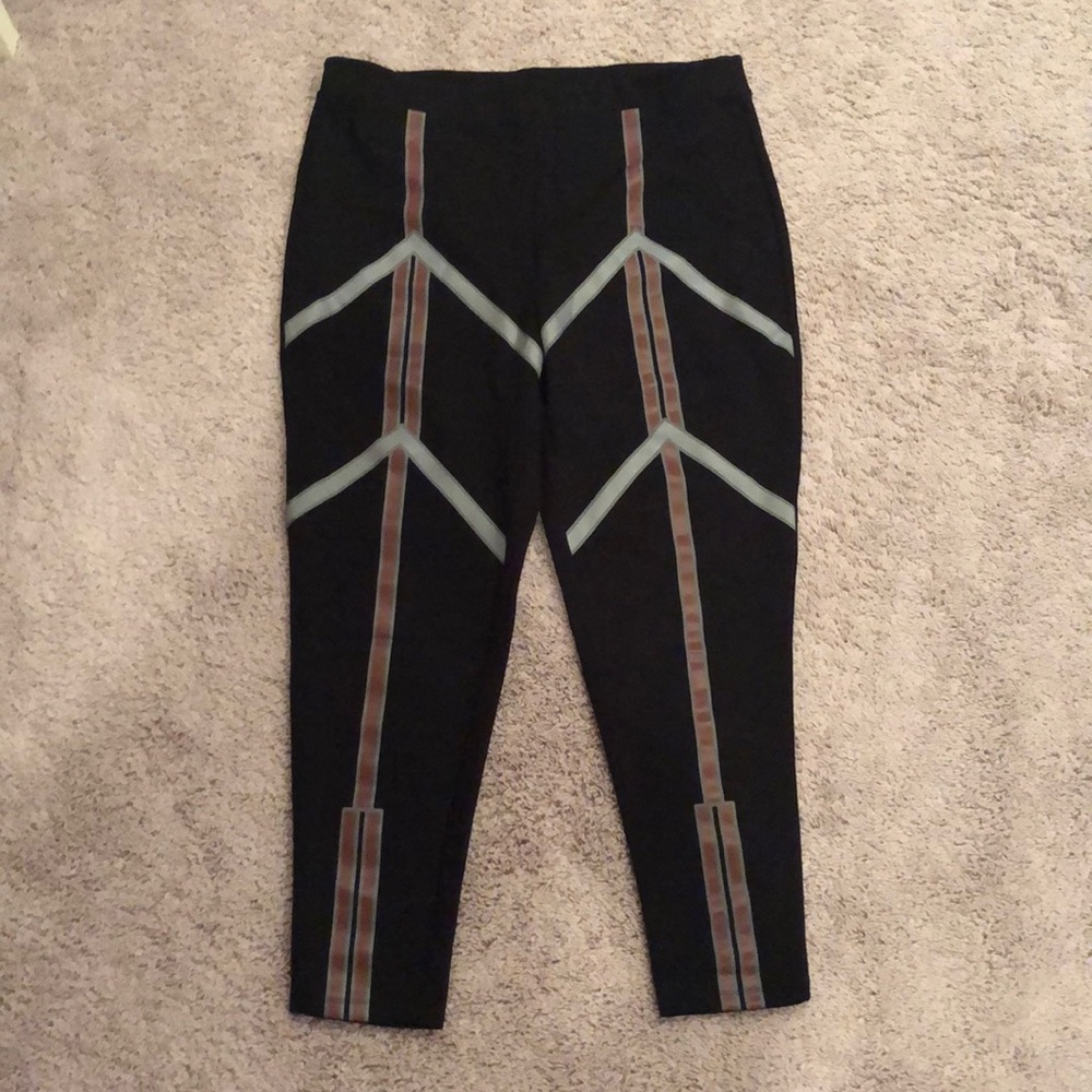 Her Universe WandaVision high-waisted leggings